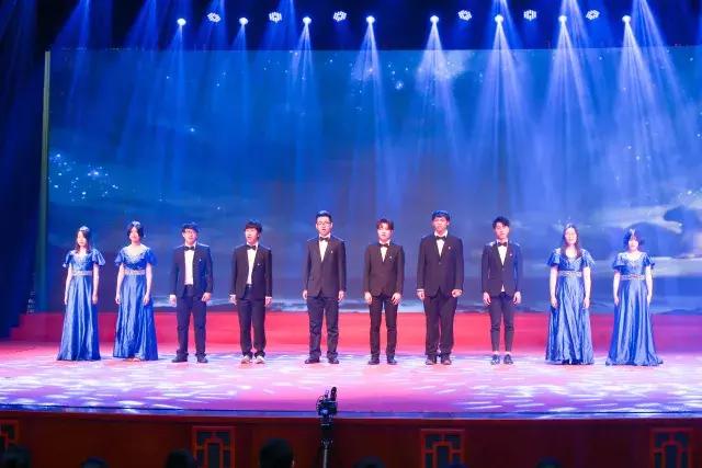 财经 第17页